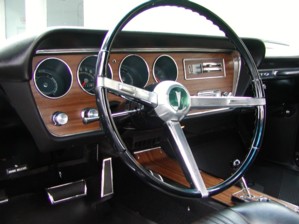 1967 PONTIAC GTO HARDTOP 400 / 335 HP Dashboard